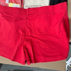 Red Women's Shorts Sz 4x
